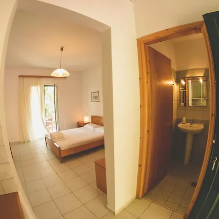 Althea Lefkada Áyios Nikítas